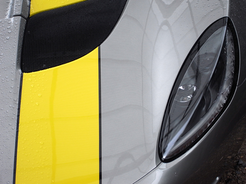 ペイントプロテクションフィルムが施工されたフロント部分