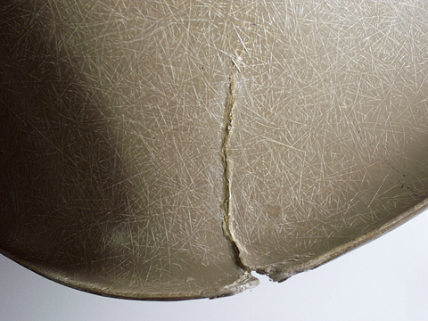 割れたシェルの状態（裏側）