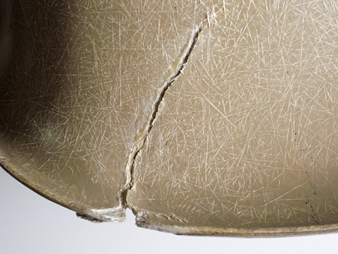 サンディング・脱脂されたシェル（裏側）