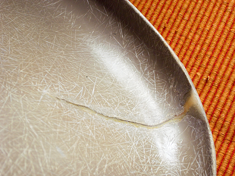 修理されたシェルの様子（裏側）